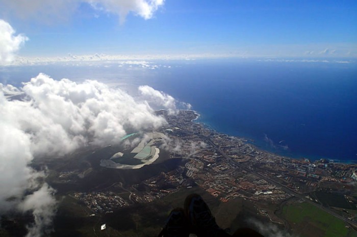 Au-dessus des nuages...