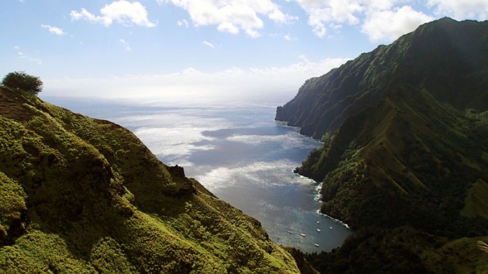 La baie de Hanavave ou baie des Vierges