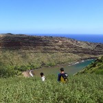 Baie de Hanamenu, en balade avec Taitoua (16 ans)