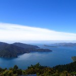 Le Queen Charlotte Sound, au fond le Détroit de Cook et l'île du Nord