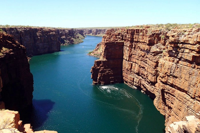 Twin Falls, L'Envol et Harmony au mouillage