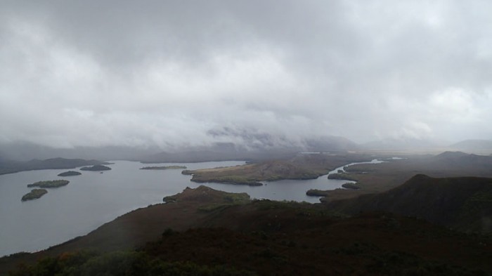 Du Mt Beattie (250m), Celery Top Islands (à G), Melaleuca Inlet (à D)