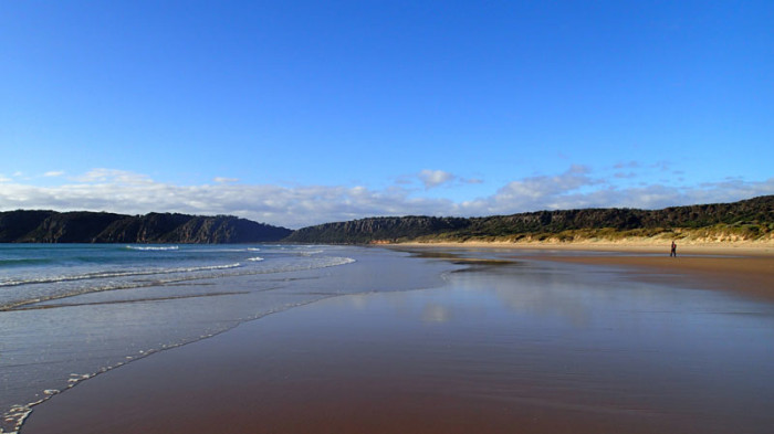 La longue plage entre West Head et…