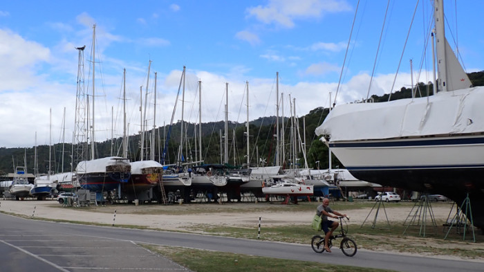 Our small ship in the land of giants, Trinidad